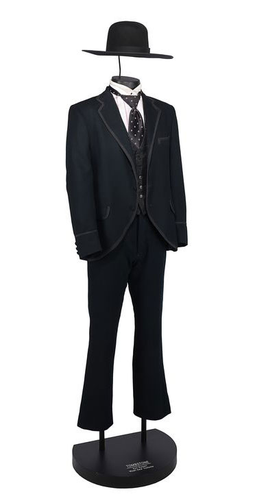 kurt-russell-tombstone-wyatt-earp-costume4 kurt-russell-tombstone-wyatt-earp-costume4